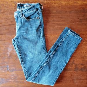 Aeropostale Woman's jegging dark wash jeans size 4